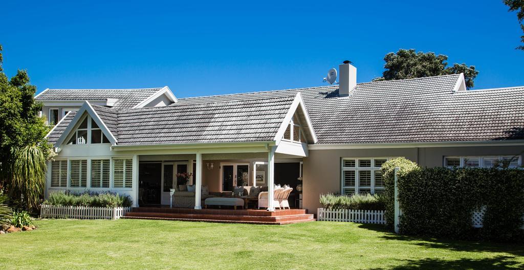 The Islander Knysna Guesthouse Exterior photo
