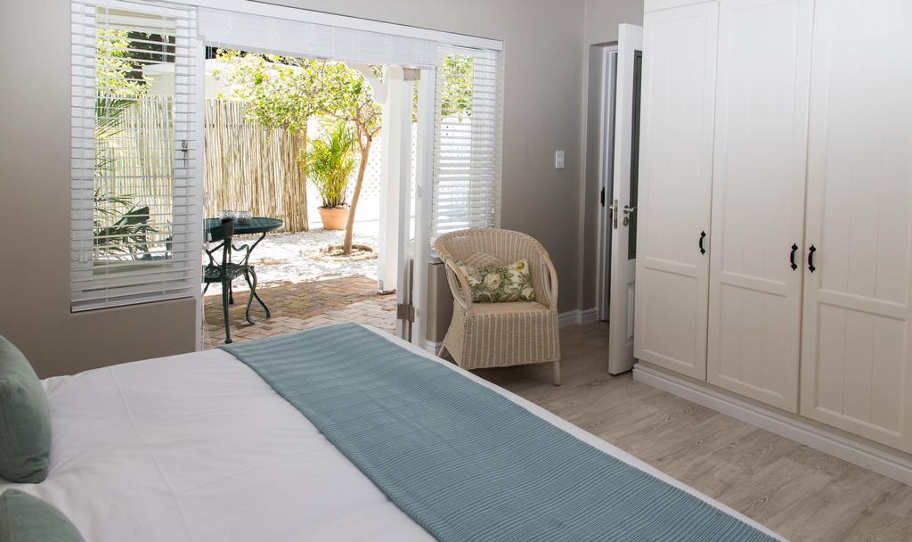 The Islander Knysna Guesthouse Exterior photo